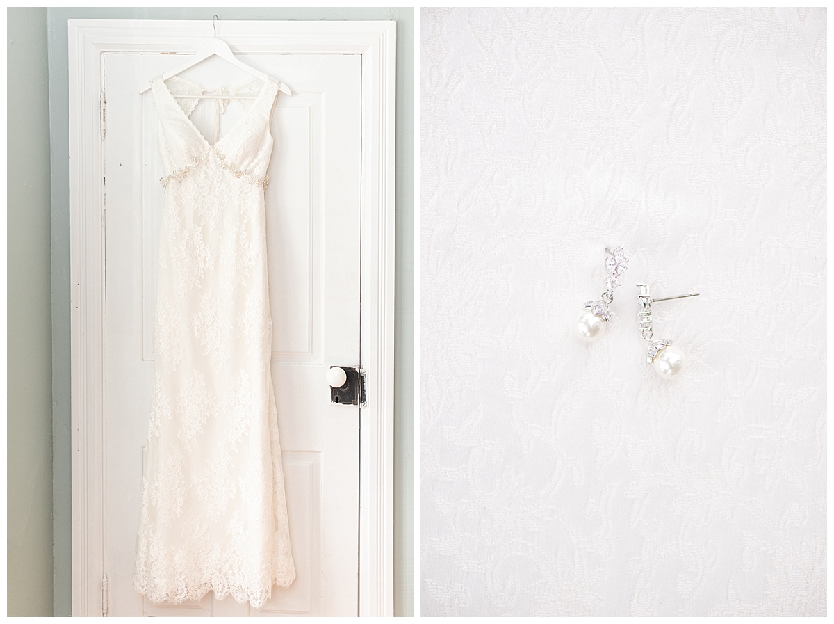 David's Bridal Lace Wedding Dress