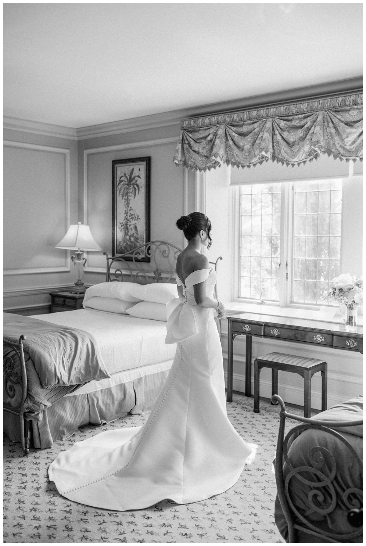 Bride Getting Ready at Hamilton Farm Country Club